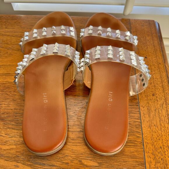 Madden girl sandals with clear stripes and silver studs - Picture 3 of 6